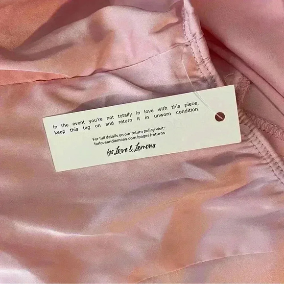 NWT For Love & Lemons Skye Bodysuit Size Medium Pink Roses - Picture 10 of 15